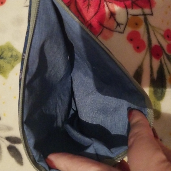 Handmade makeup bag - Picture 3 of 3